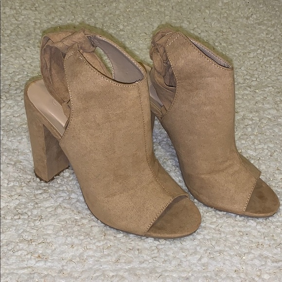Wild Diva Shoes - Tan heels